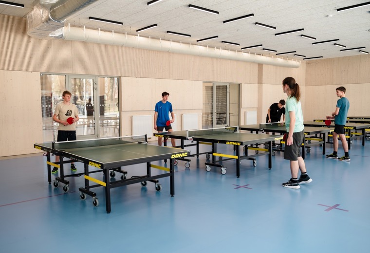 Sportovní hala - Gymnázium a Průmyslovka Frenštát pod Radhoštěm