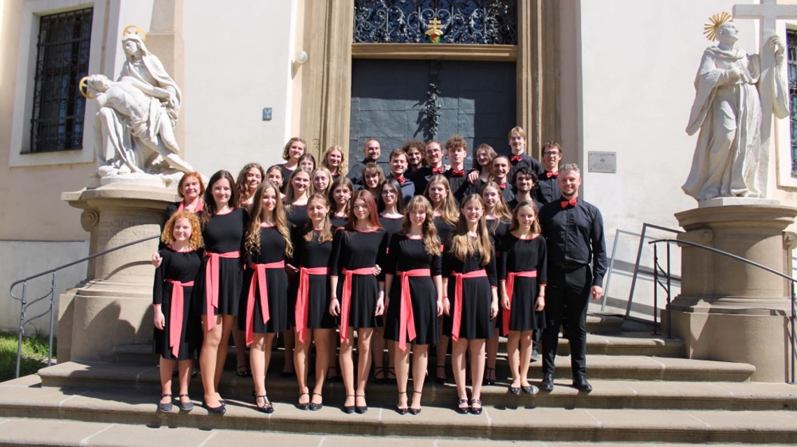 Gymnasia Cantant - zvětšit obrázek