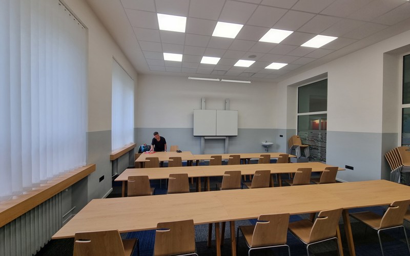 Škola má nové učebny